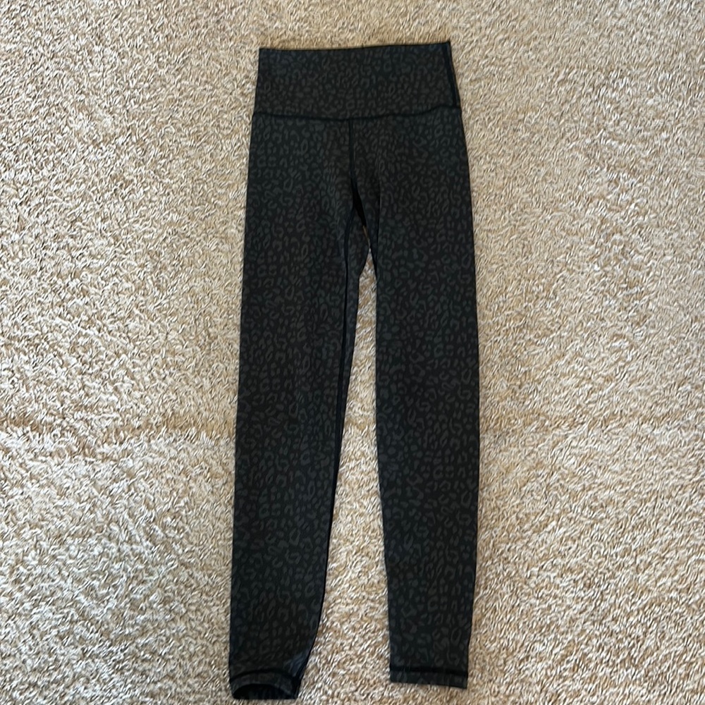 High rise black cheetah print aerie leggings